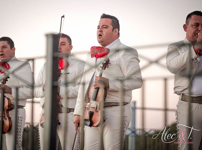 Mariachi de 5 integrantes para eventos sociales privados en Los Cabos